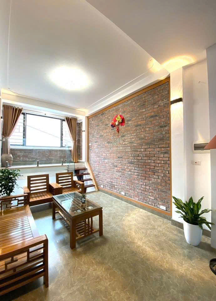 BÁN NHÀ VIP NGỌC THỤY – Ô TÔ VÀO NHÀ - Ở NGAY – 35M2 CHI 7,6 TỶ